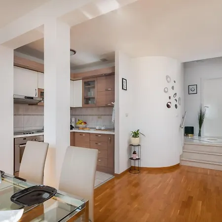 Location Apartamento *